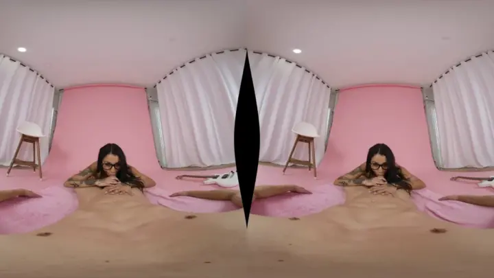 Nina White Greatest Tits Gear Vr