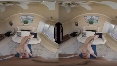 Angel Warms Her Pussy Up Before It Gets Stretched Gear Vr