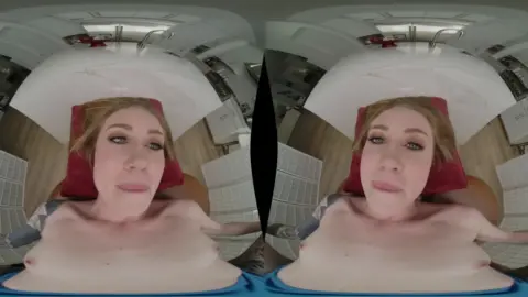 泰勒·雷口交VR无排水版