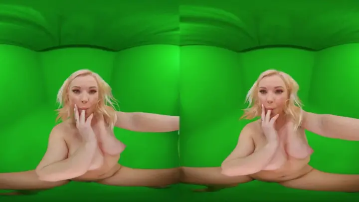 Pink Slit in Pink Dress – Gear VR