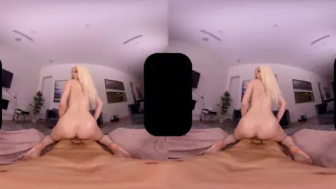 Blonde MILF spreads wide for solo jerking off on bed