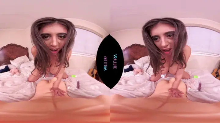 Can I Be A Fly On The Wall – Smartphone VR
