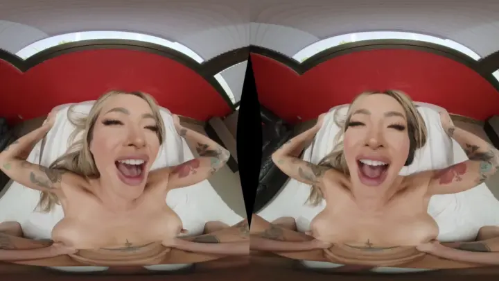DO Be A Hero – Gear VR Girl-on-Girl Blowjob and Fingering