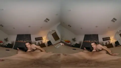 Intensive Labor – Selena Love Smartphone Vr