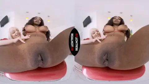 Hot Interracial Stepdaughters Seduce Dad – Smartphone VR