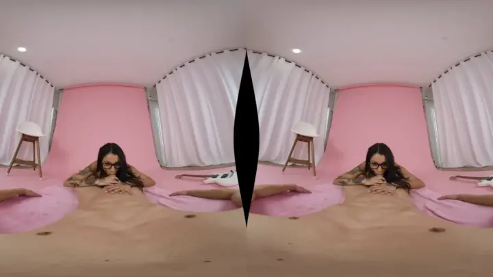 Nina White Greatest Tits Smartphone Vr