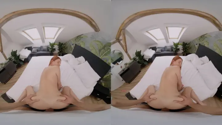 Bedroom Games – Gear VR: Brunette Jerking Off on Bed