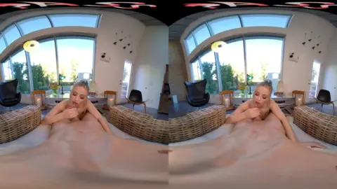 Boogie Nights in Venice Beach – Smartphone VR