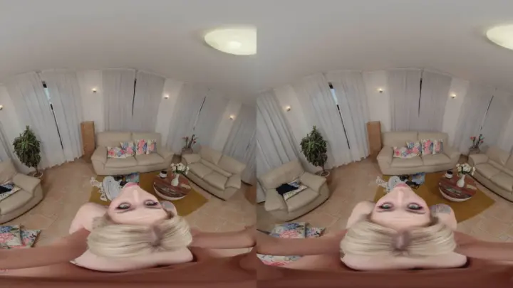 Blonde Curvy Milf Grinds on Muscular Dude in Living Room