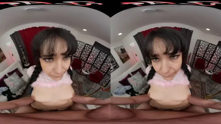 Full Member Milky Benefits – Beca Barbie Smartphone Vr